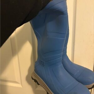 Blue Waterproof work boots